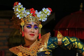 Danse balinaise Indonésie 2017