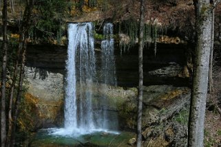 Cascade du Dard Vaud - Suisse