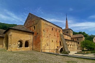 Eglise Romane Clunisienne de Romainmôtier Vaud - Suisse