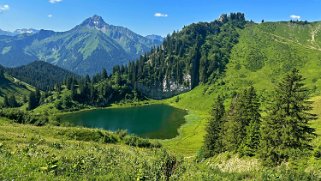 Lac d'Arvoin 1667 m - Val d'Abondance - Haute-Savoie Rando 2024