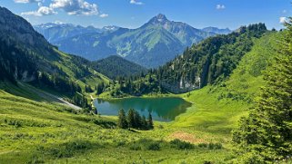 Lac d'Arvoin 1667 m - Val d'Abondance - Haute-Savoie Rando 2024