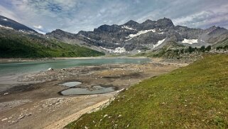 Lac de Salanfe 1908 m - Tour Salière 3220 m