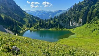 Lac d'Arvoin 1667 m - Val d'Abondance - Haute-Savoie Rando 2024