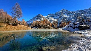 Le Lac Bleu 2091 m - Val d'Arolla null