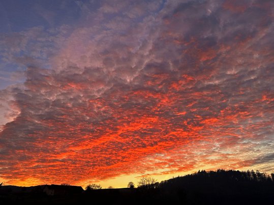 Couchers de soleil Dans le ciel