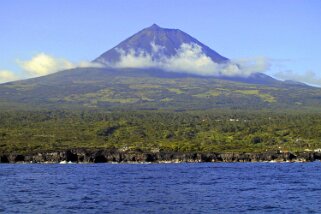 Pico 2351 m - Pico Açores 2004