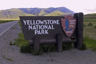 Entrée de Yellowstone National Park - Wyoming Etats-Unis 2005