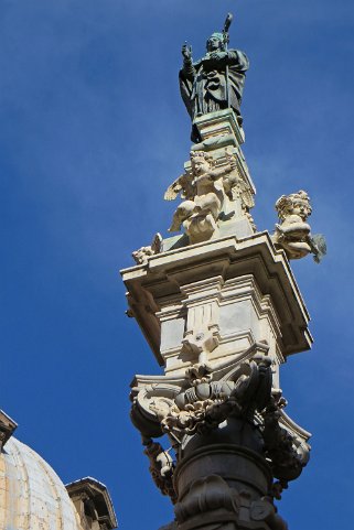 Obelisco di San Gennaro - Naples Italie 2015