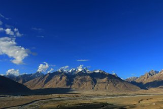 Padum au pied du Puburigo 5700 m Ladakh 2016