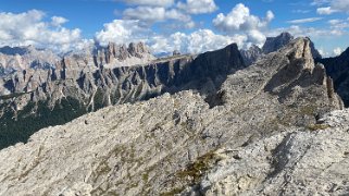 Nuvolau 2575 m - Monte Ragusela 2595 m Dolomites 2022