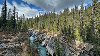 Yoho River - Parc National de Yoho null
