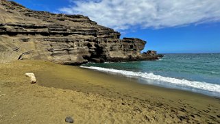 Papakolea Green Sand Beach - Big Island Hawaii 2024