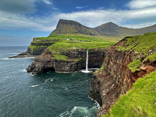 Bøur - Múlafossur Vágar - Iles Féroé