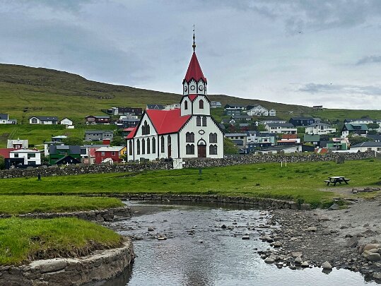 Trøllkonufingur Vágar - Iles Féroé